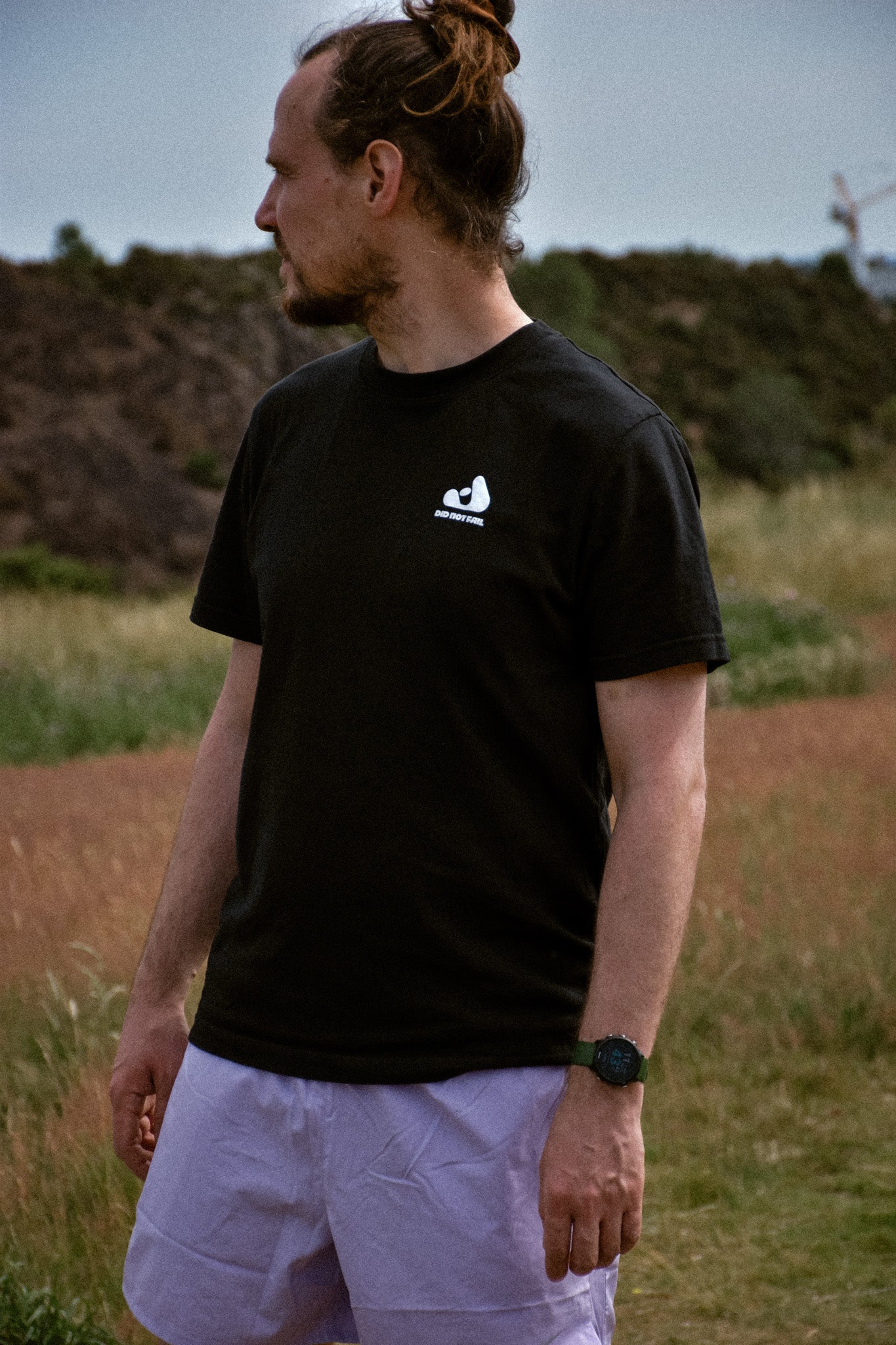 TRAIL TEE - BLACK